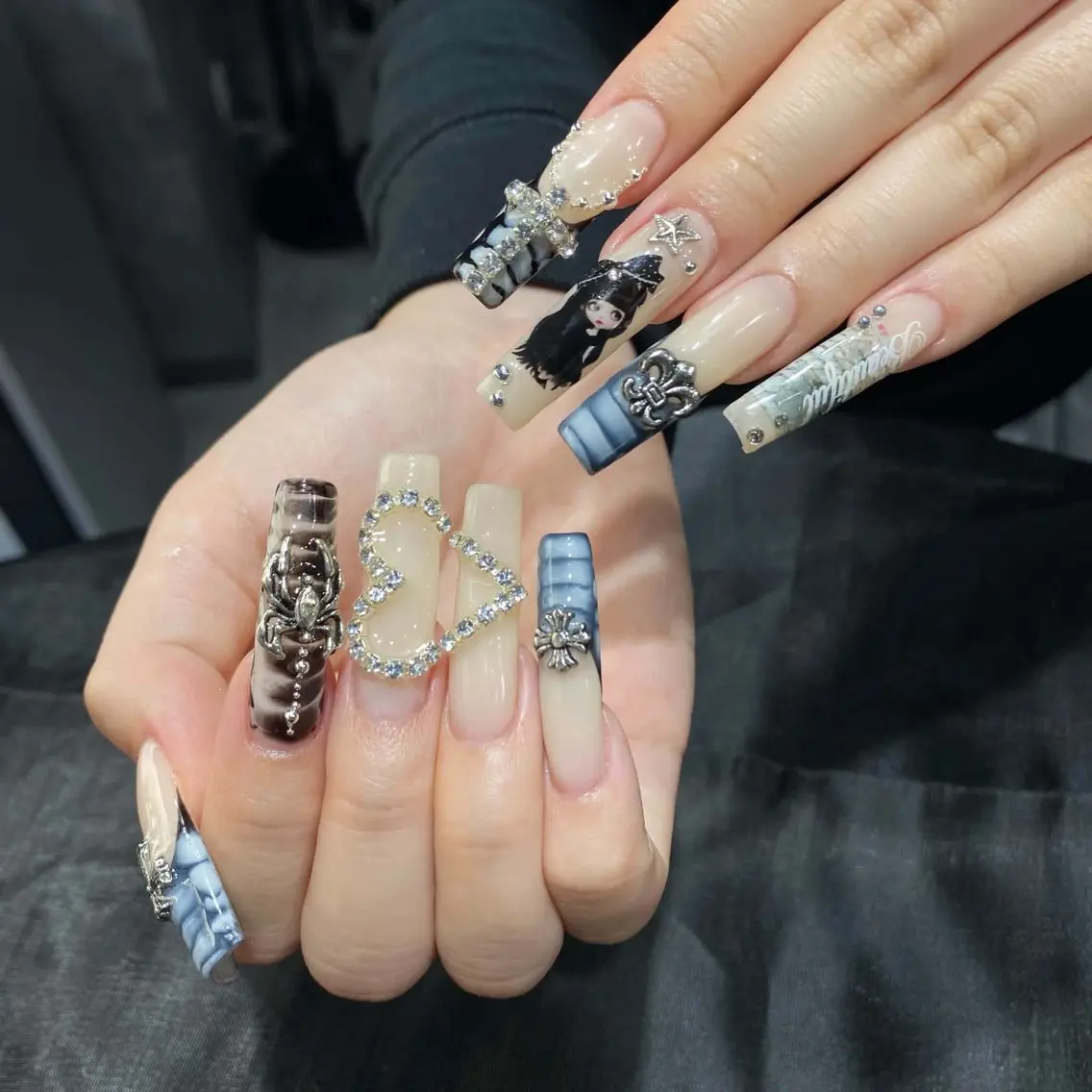 ネイル ガーリー ハンドネイル KOTORA NAILのネイルデザイン