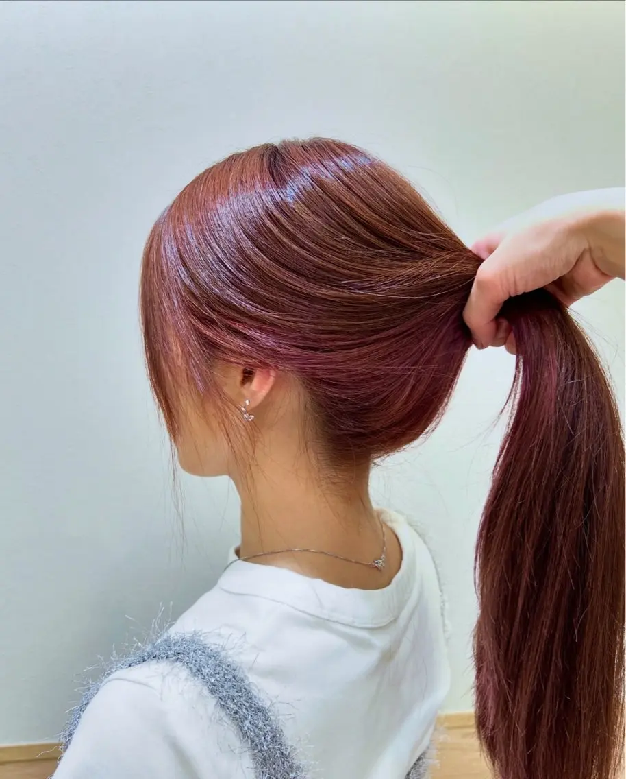 ロング カラー ベージュカラー ピンクカラー ピンクベージュ カット ヘアカラー トリートメント 山口 玖瑠美のヘアスタイル