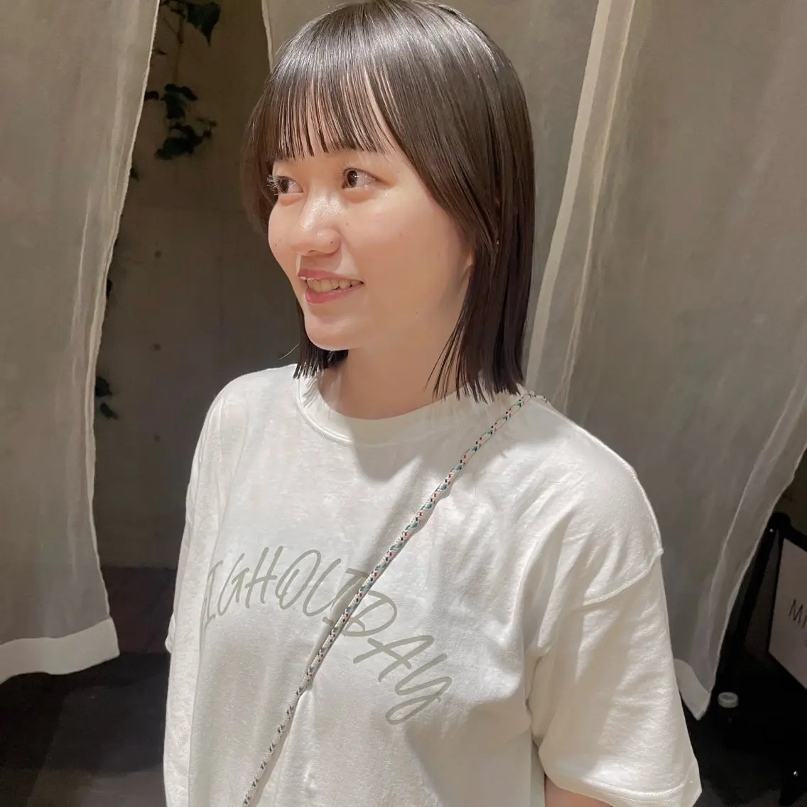 ショート カラー ボブ カット ヘアカラー 大橋 芽衣のヘアスタイル
