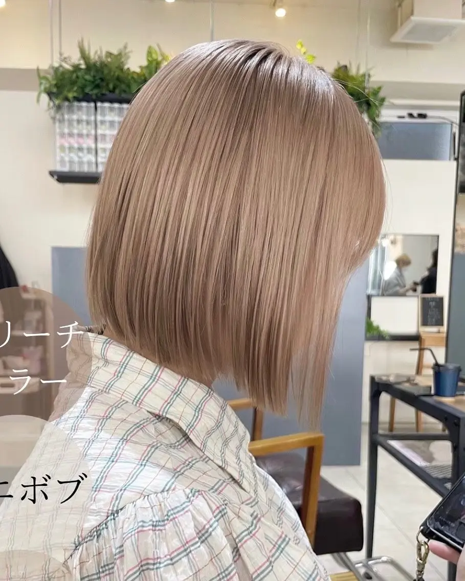ショート 大島桃花 / 表参道 透明感カラーのヘアスタイル