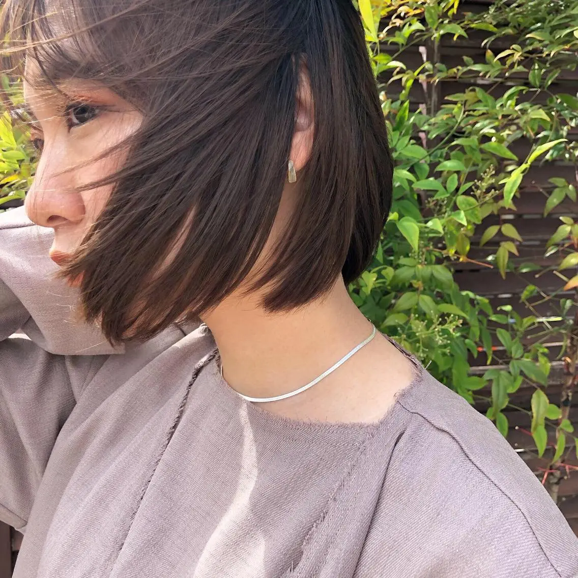 ミディアム 切りっぱなしボブ ボブ カット ナチュラル透明感🌱 小山美樹子のヘアスタイル