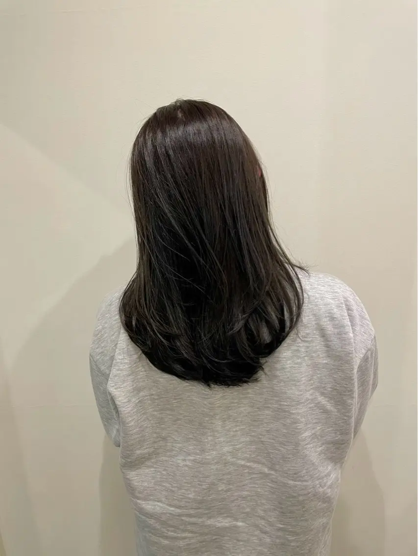 ミディアム カラー ヘアカラー トリートメント 🩵ナチュラルカラー 🩵モモのヘアスタイル