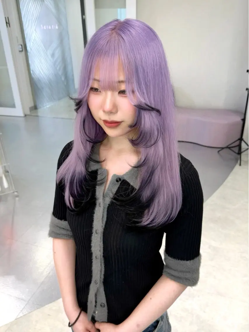 ロング カラー ヘアカラー RIHO🎀栄 ハイトーン×顔周りのヘアスタイル