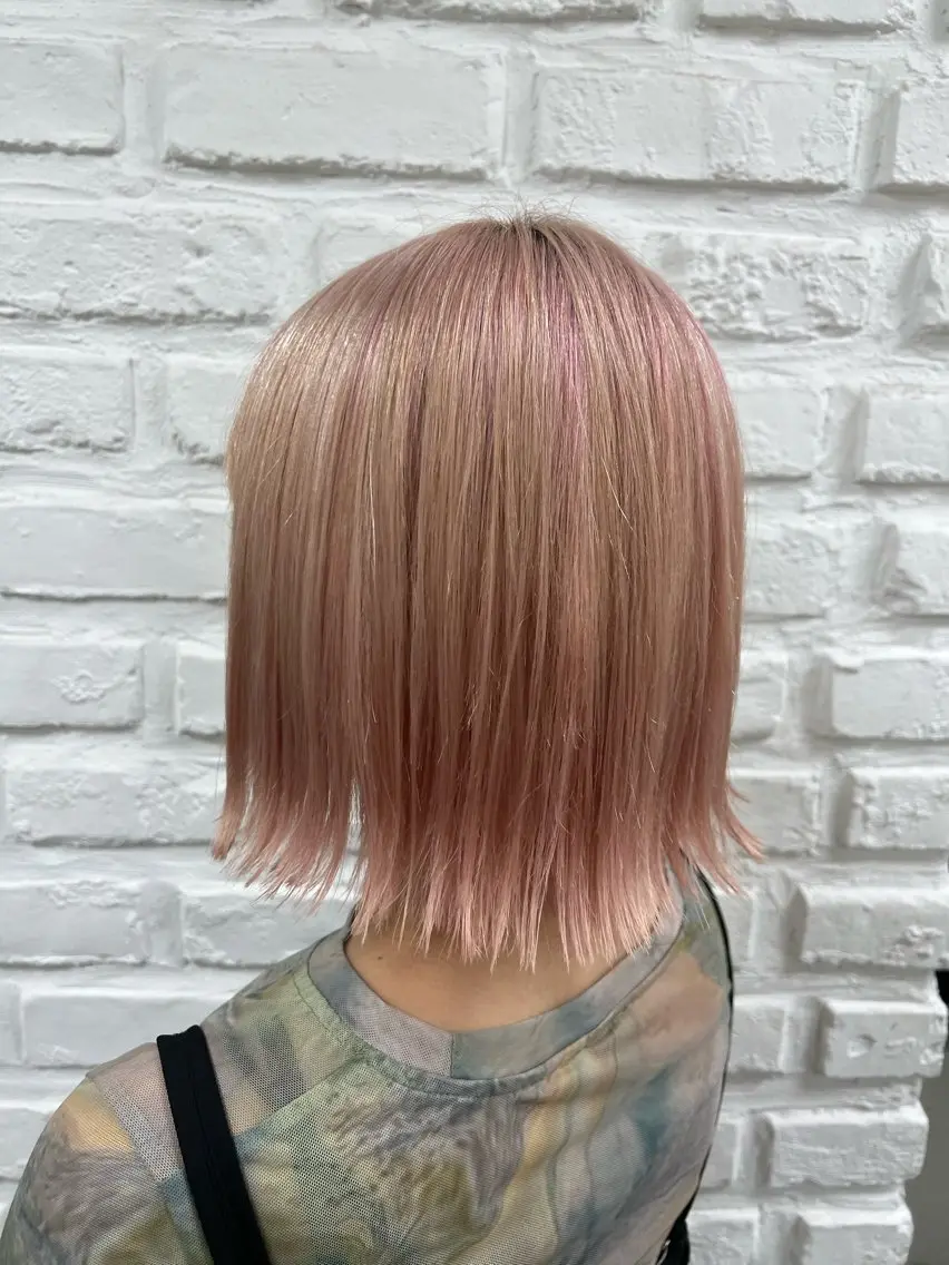 ミディアム カラー 切りっぱなしボブ ボブ カット 【暖色カラー特化】 中山由梨のヘアスタイル