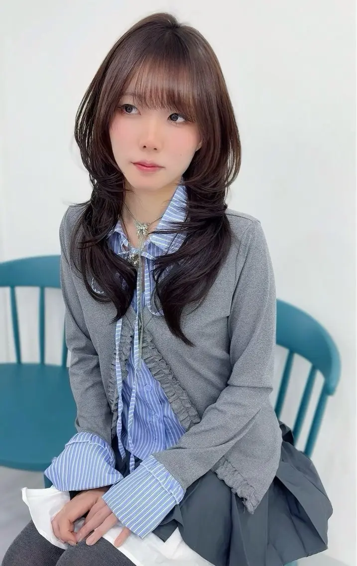 ロング 永田竜一/ レイヤーカット特化のヘアスタイル