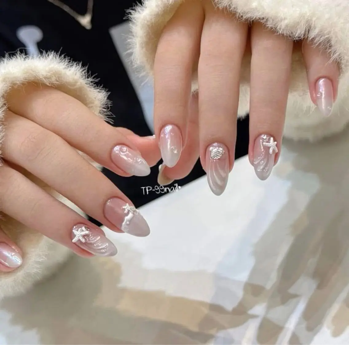 ネイル ハンドネイル Van Nail Salonのネイルデザイン