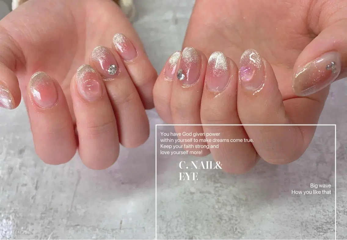 ネイル 氷ネイル・うるうるネイル キラキラネイル 韓国ネイル マグネットネイル ワンホンネイル C.Nail &Eyeのネイルデザイン