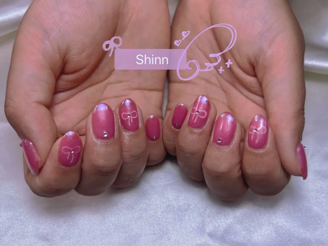 ネイル フレンチネイル ミラーネイル ピンク shinn / Aira⛓️のネイルデザイン
