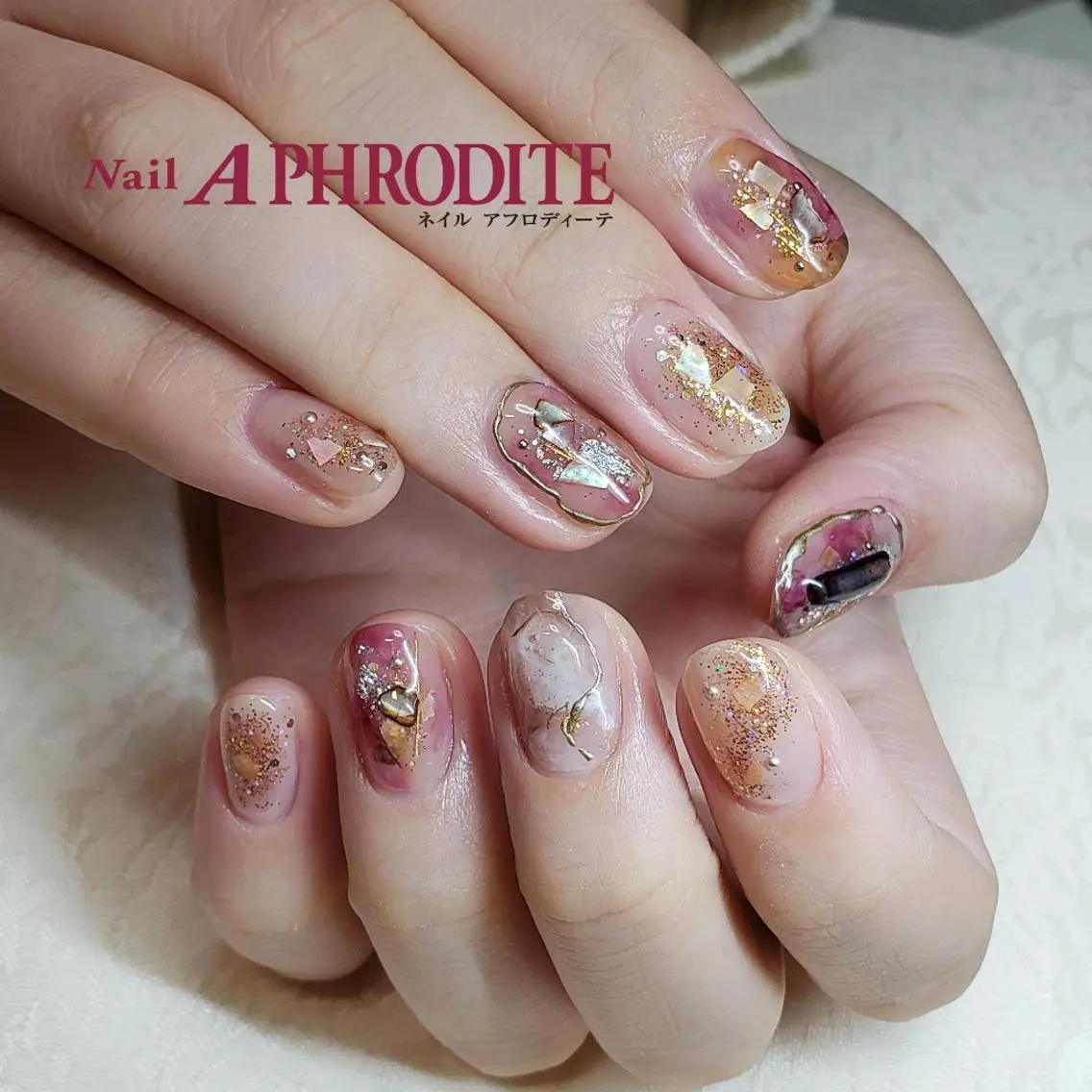 ネイル 成人式 Nail Aphroditeのネイルデザイン