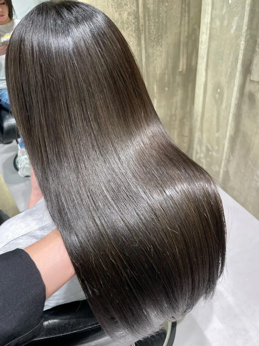 セミロング カット トリートメント 寺島 圭人のヘアスタイル