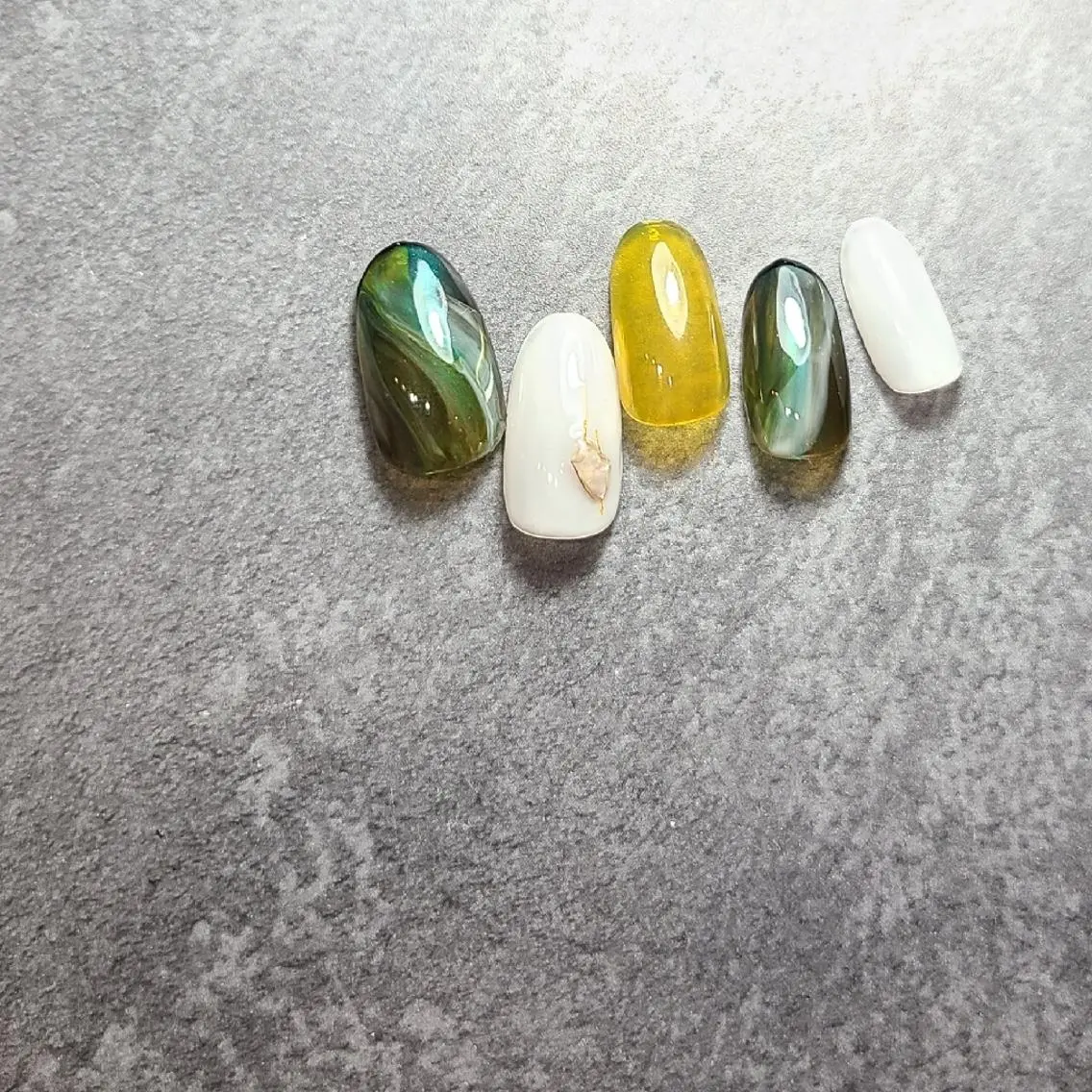 ネイル ニュアンスネイル ハンドネイル NOGUCHI  KANAのネイルデザイン