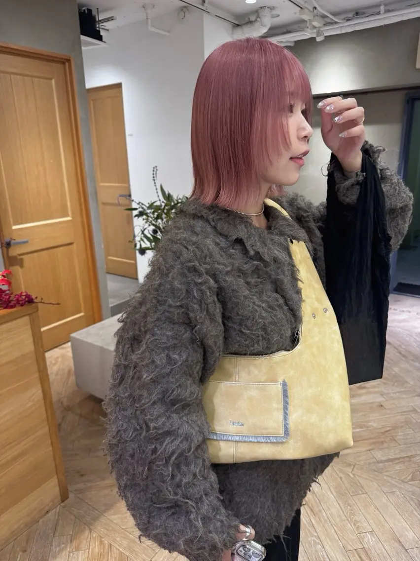 ミディアム カラー ピンクカラー 縮毛矯正特化型美容師 名古屋LORENハダのヘアスタイル