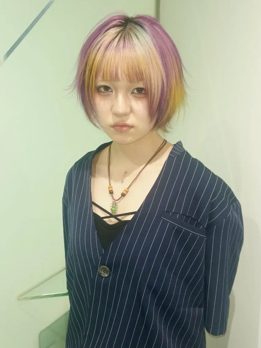🍀ケアブリーチ×2🍀➕デザインカラー🌈➕BYKARTE（5step）トリートメント💫の写真