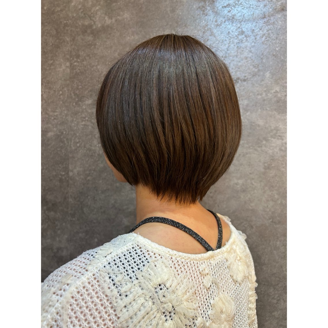 ショート カラー 三木 夏穂のヘアスタイル