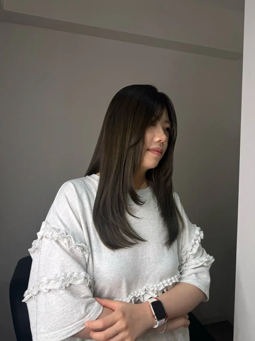 ロング カラー 大人な抜け感レイヤー remi🖤のヘアスタイル