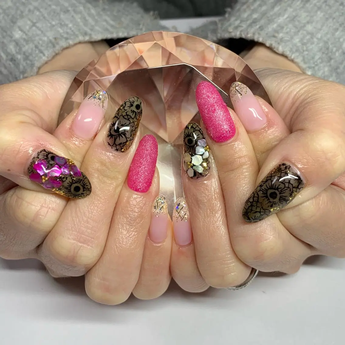 ネイル RuxuryNail /RiAnnaのネイルデザイン