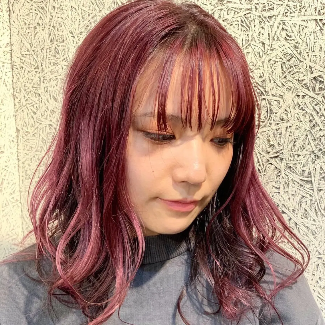 ミディアム カラー 藤田 衣子のヘアスタイル