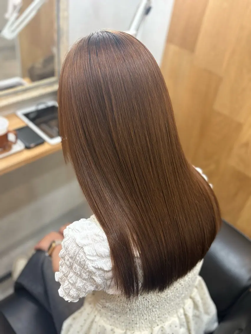 セミロング カット 縮毛矯正 トリートメント 白鳥 正孝のヘアスタイル