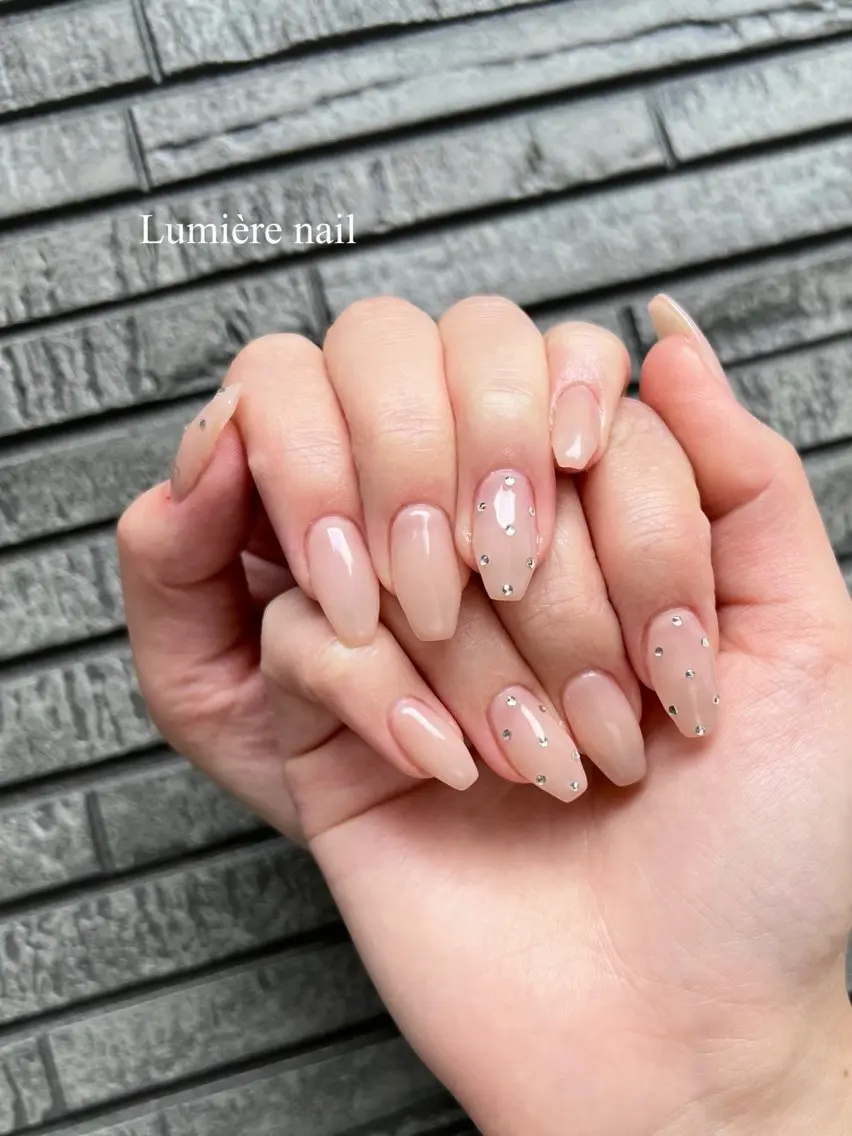 ネイル ドット ストーンネイル ハンドネイル Lumière nail_RIKAのネイルデザイン