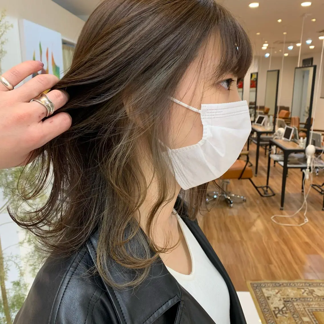 ミディアム カラー ミストバング フェイスフレーミング 【韓国風くびれヘア】 joule小木曽輝のヘアスタイル