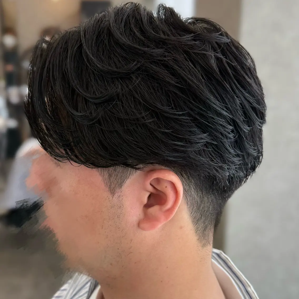 パーマ メンズ センターパート フェザーパーマ メンズパーマ ニュアンスパーマ カット パーマ 楓🍁毛流れ /フェザーパーマのヘアスタイル