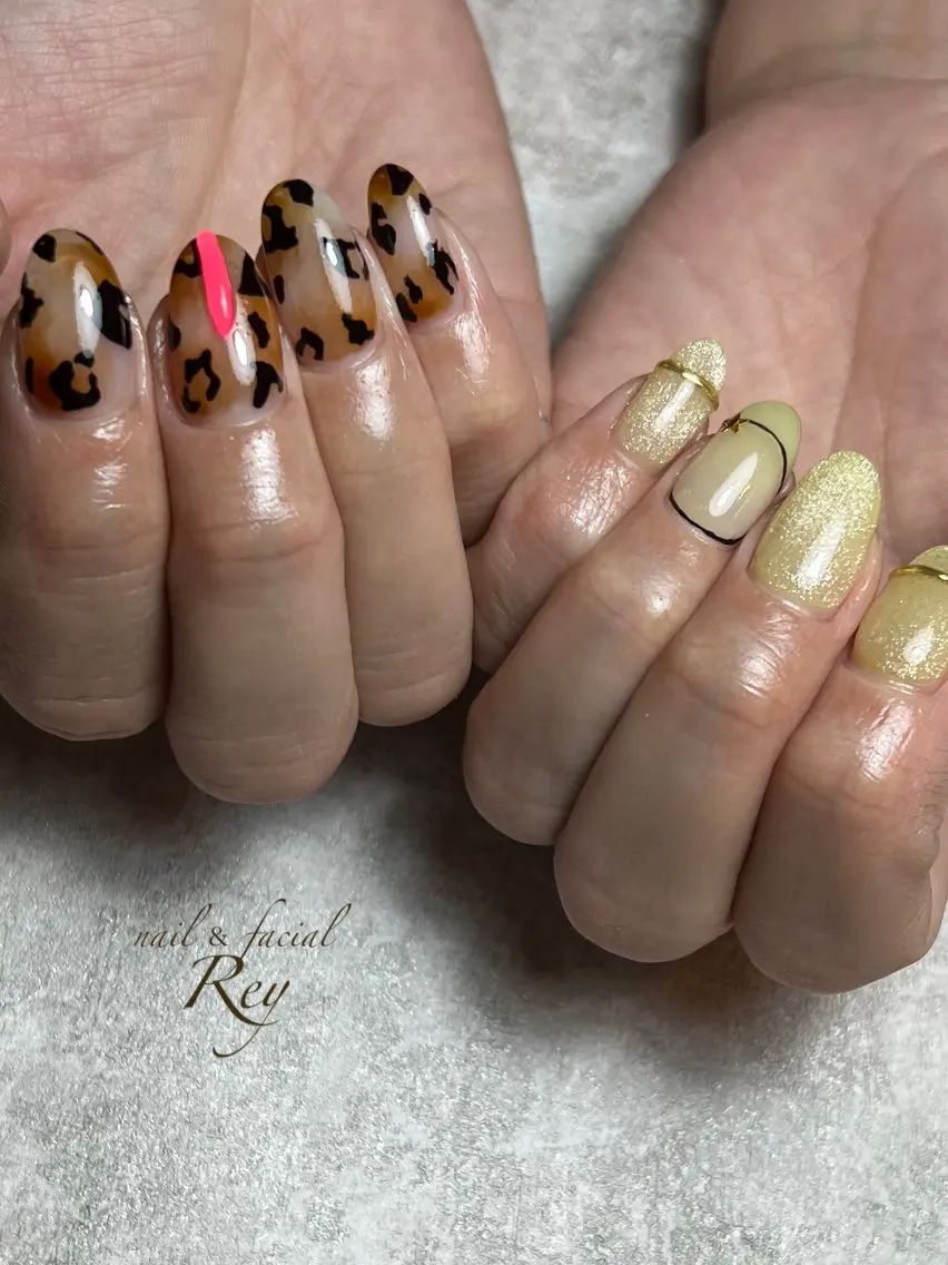 ネイル R eyのネイルデザイン