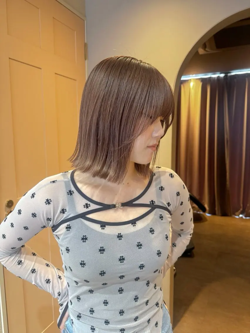 ミディアム ヘアカラー Emma /NIMO.原宿のヘアスタイル