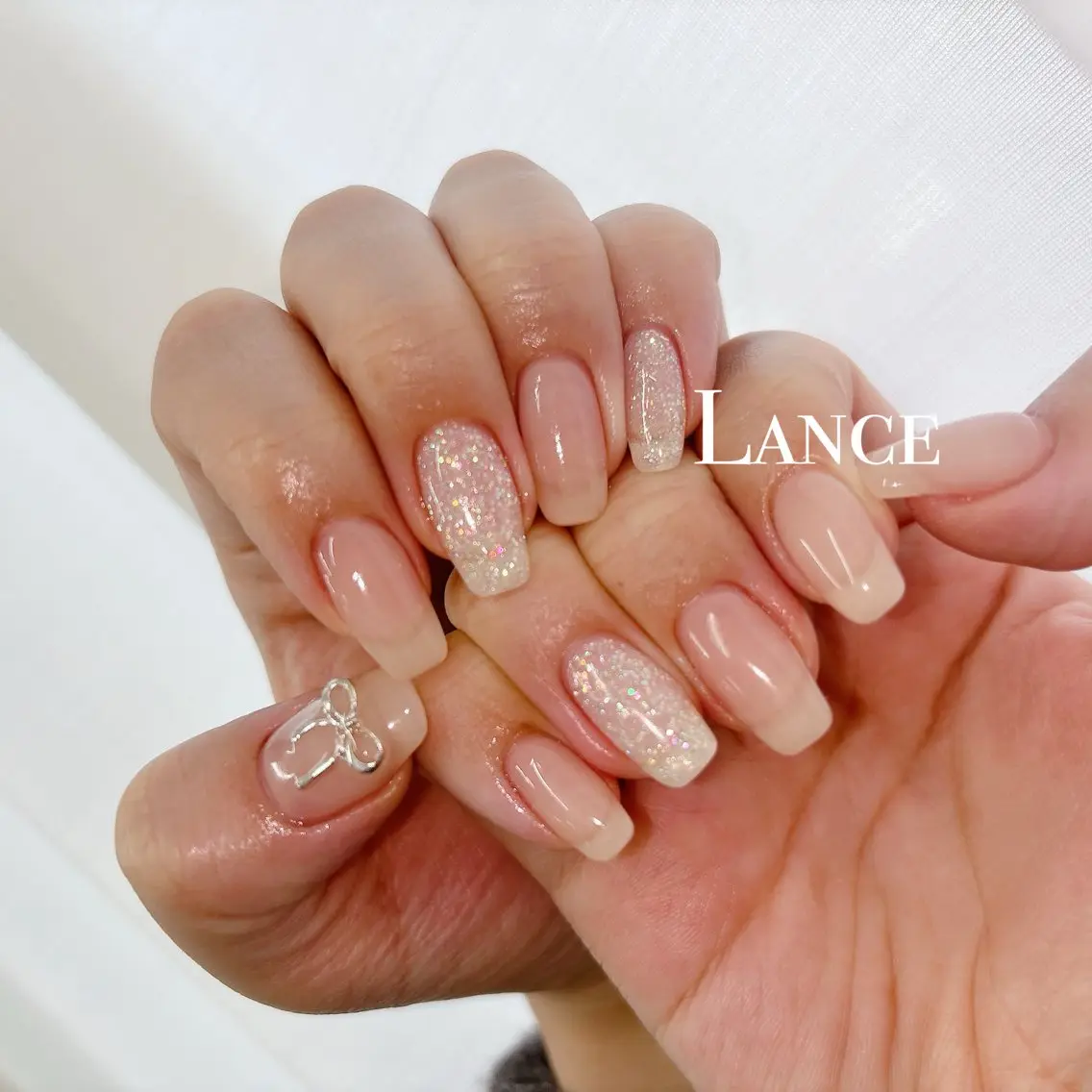 ネイル オーロラネイル フットネイル フレンチネイル ガラスフレンチ 氷ネイル・うるうるネイル ハンドネイル Lance nailのネイルデザイン