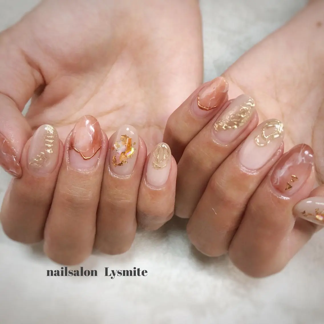 ネイル 大理石ネイル(マーブル) 岩本 美香のネイルデザイン