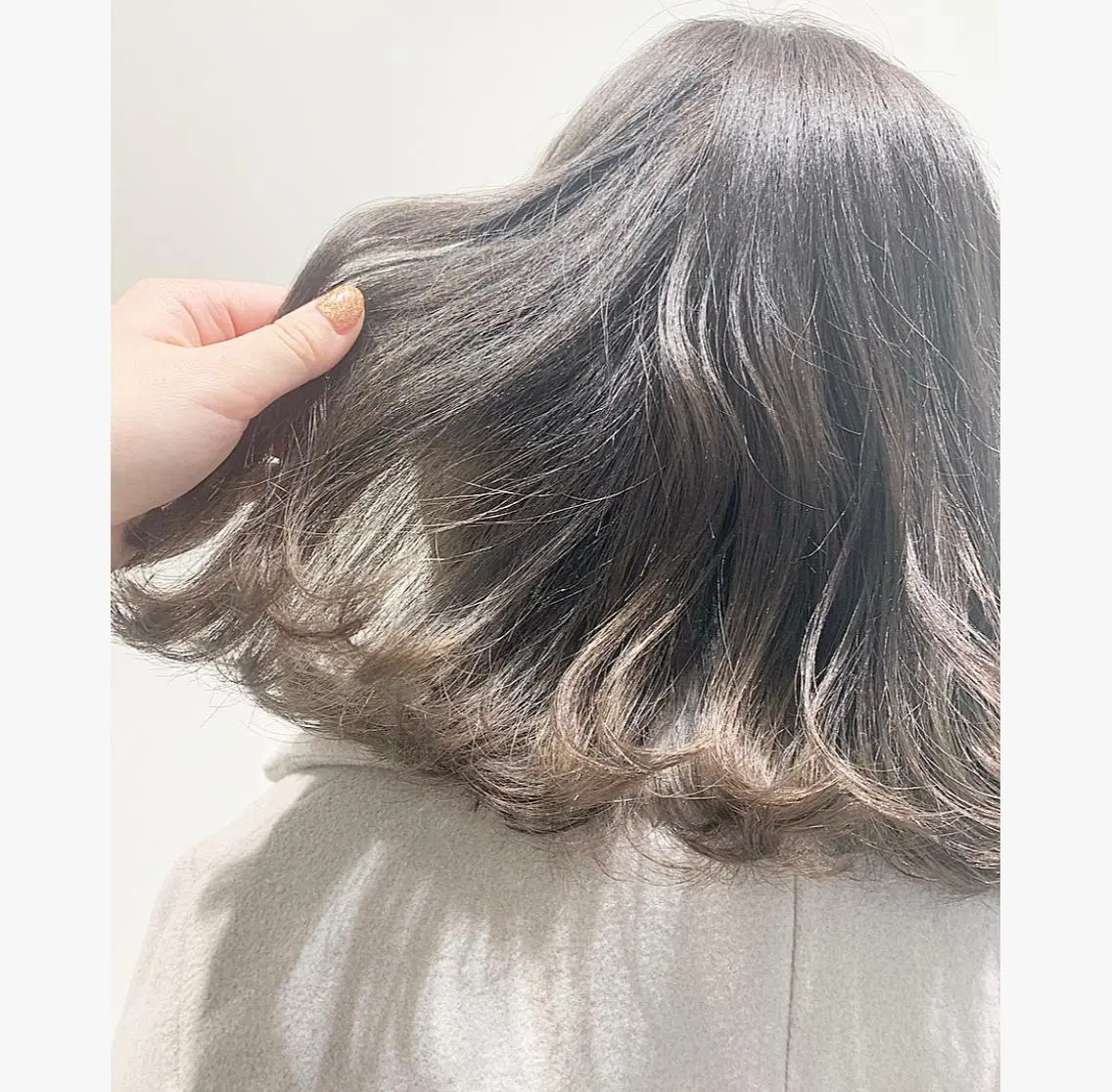 ミディアム カラー カット ヘアカラー トリートメント 💙美髪救世主💙 関華蓮のヘアスタイル