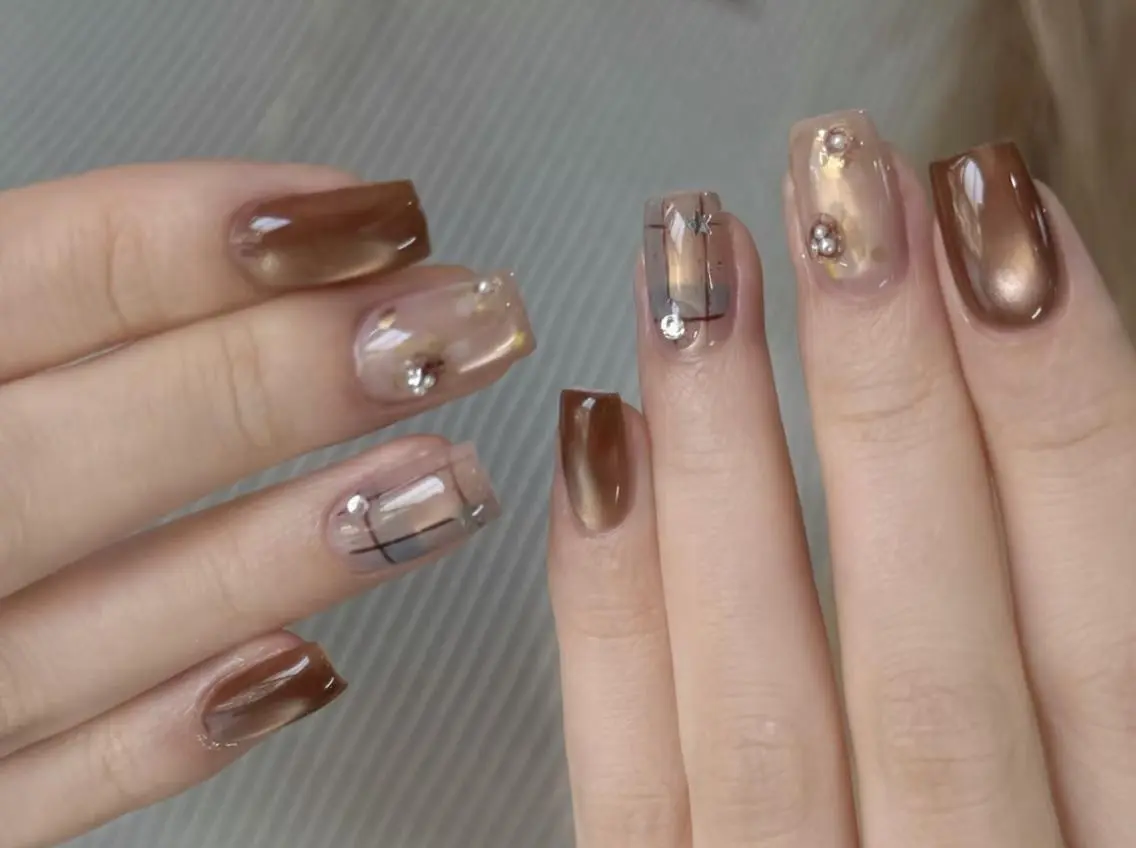 ネイル ハンドネイル 🎀 NaNa_nailのネイルデザイン