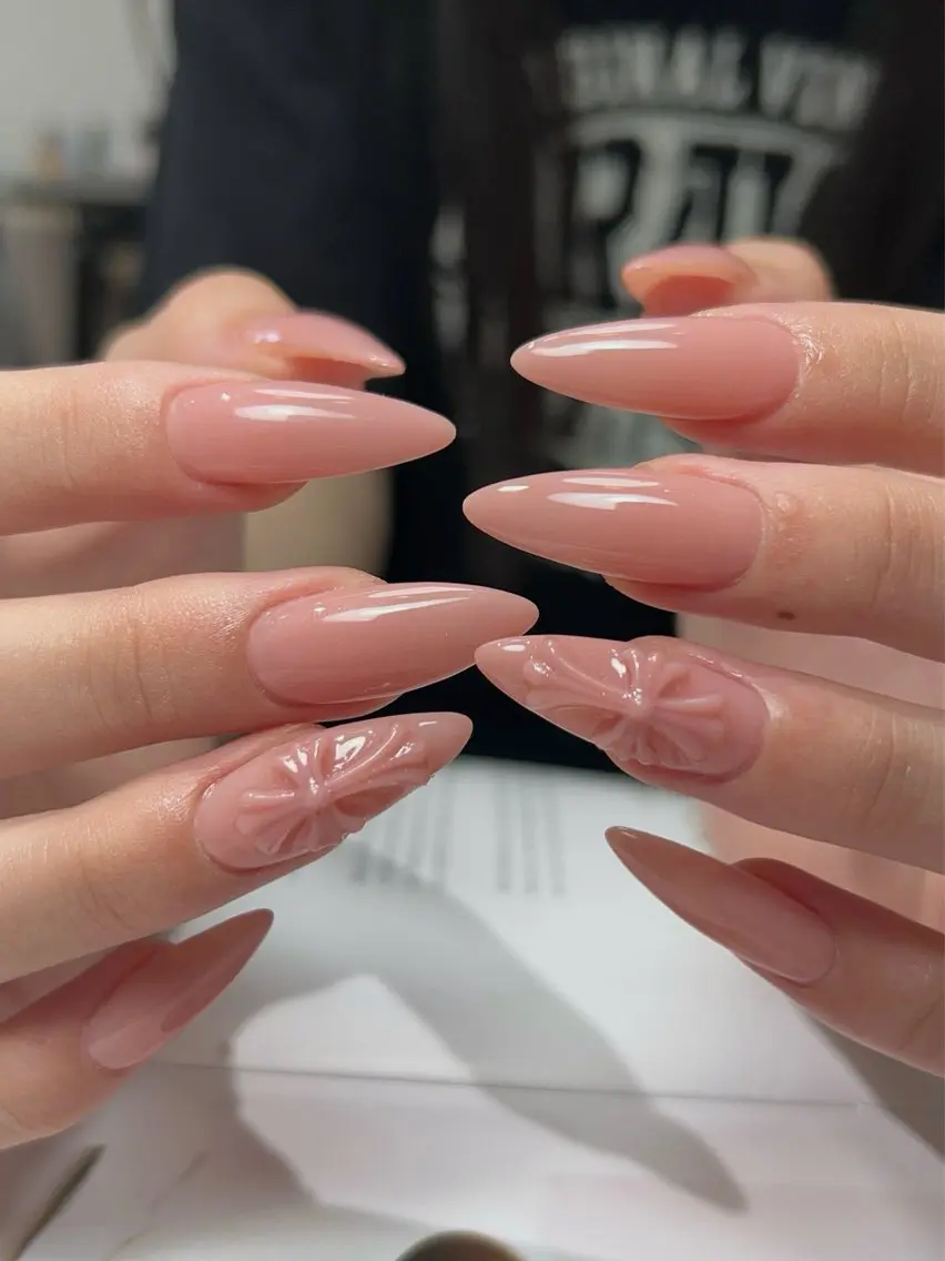 ネイル グラデーション ラメ(グリッター) マグネットネイル ミラーネイル ニュアンスネイル ハンドネイル Lumi de nailsのネイルデザイン