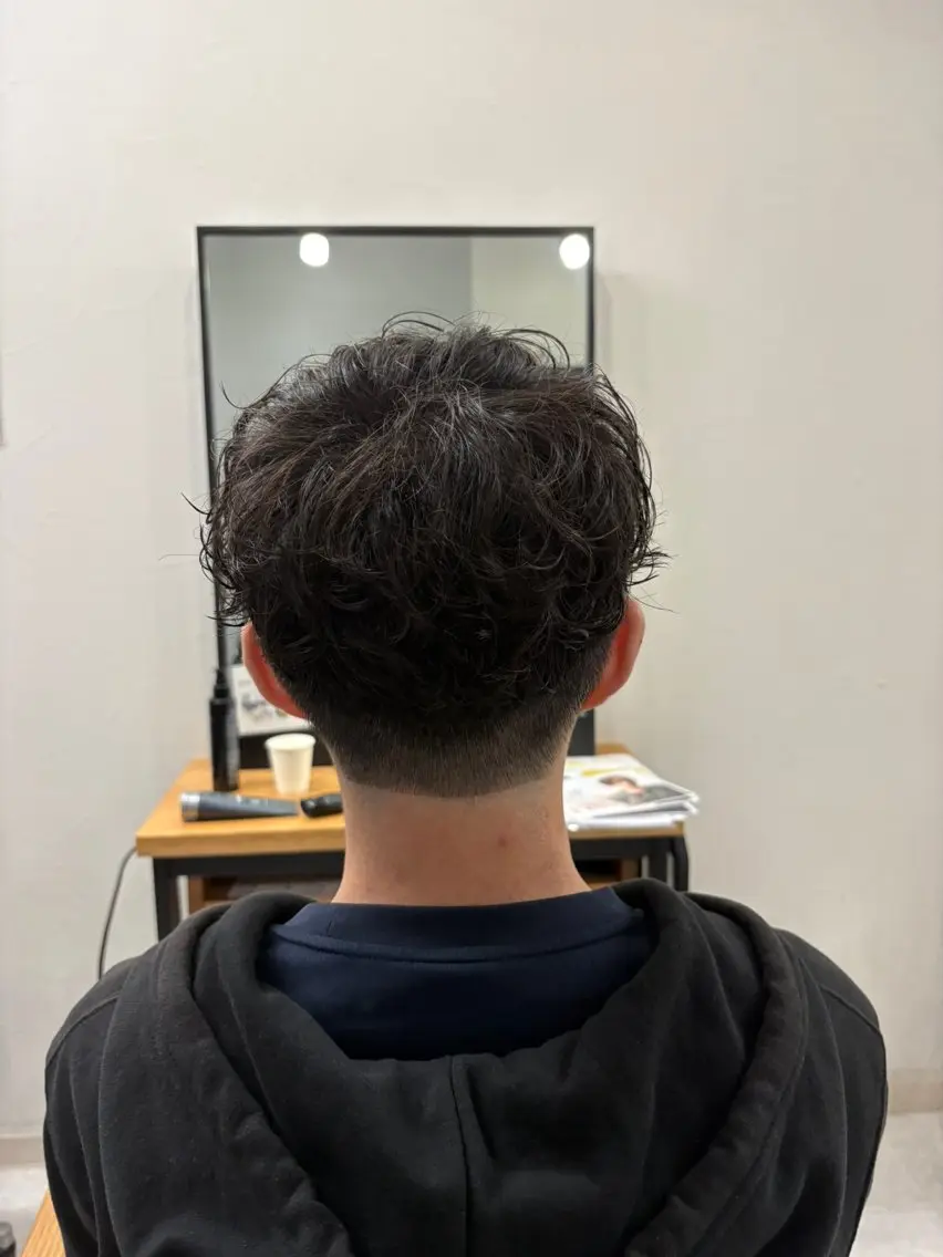 パーマ メンズ スペインカール 海外風パーマ カラー特化園田　楓莉のヘアスタイル