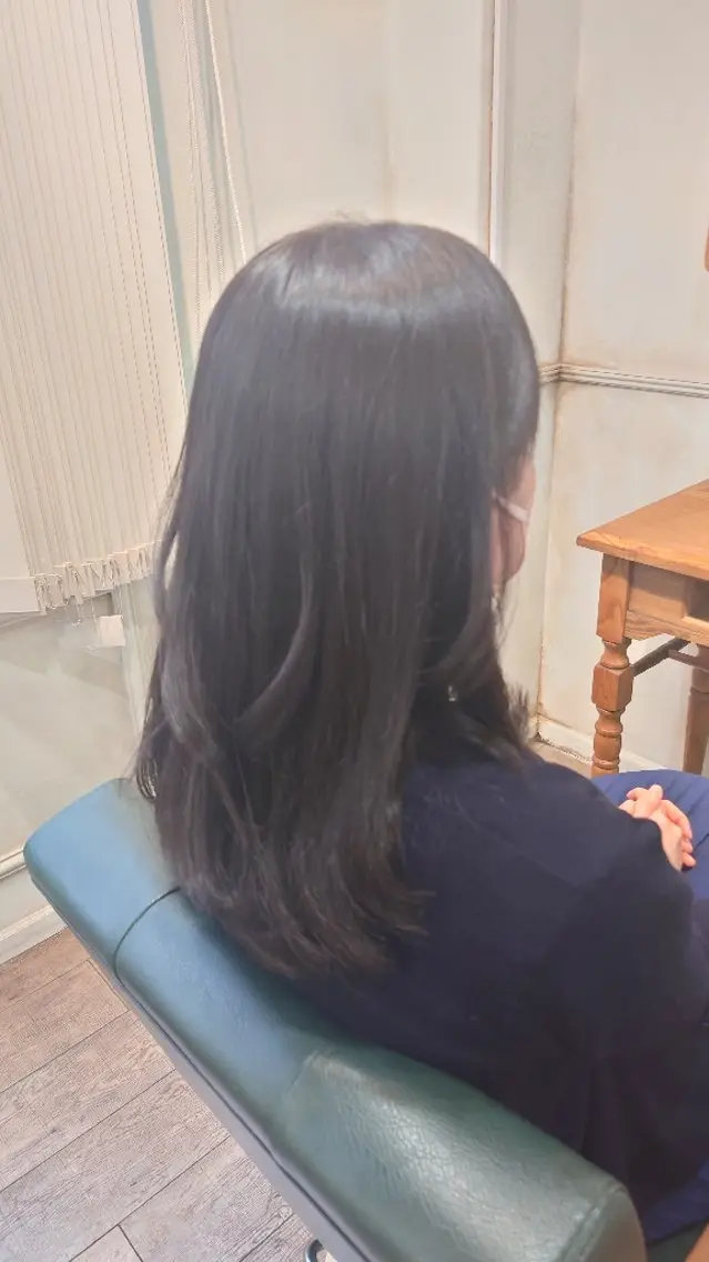 ロング ナカヤマ ヒロトのヘアスタイル