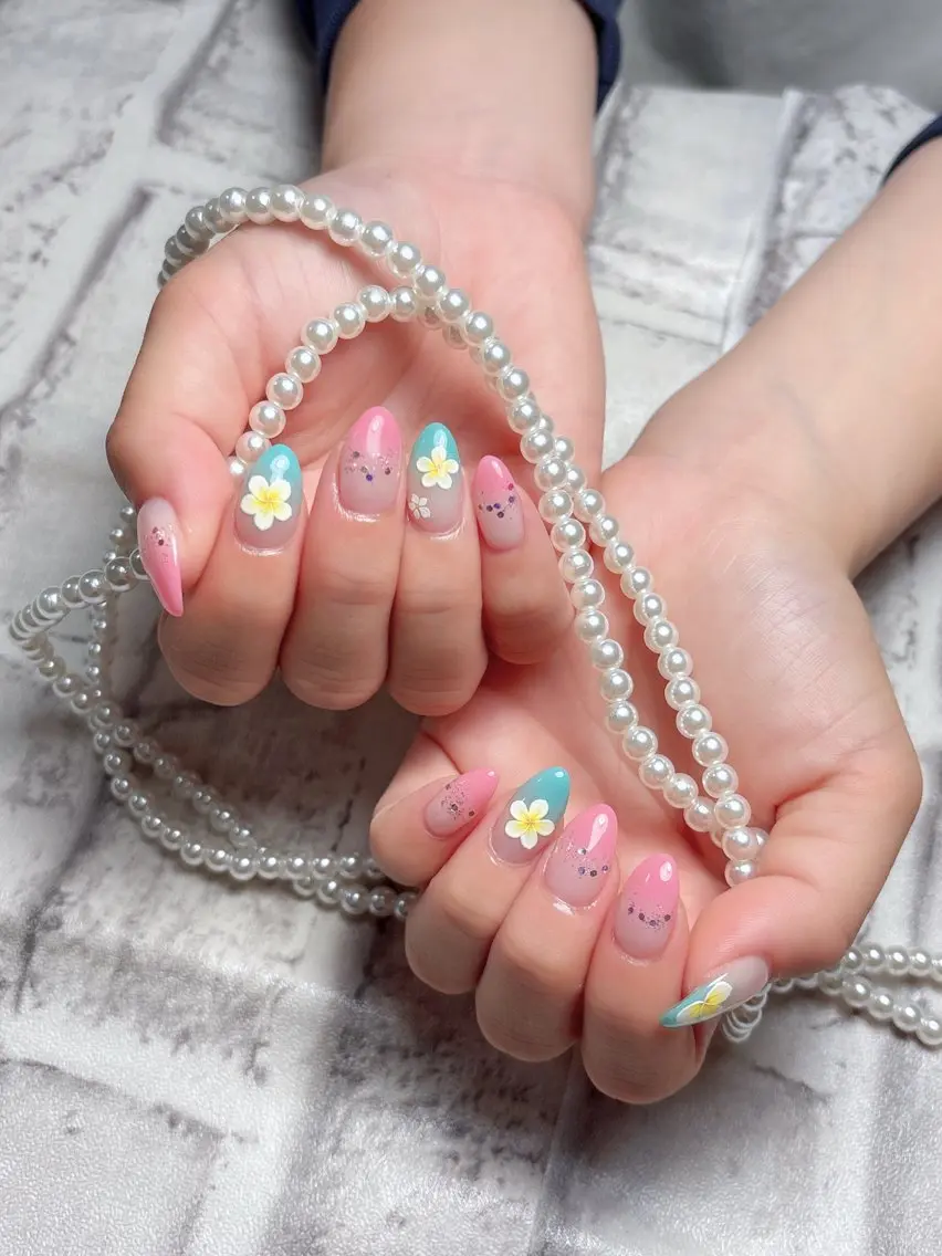 ネイル 💅ネイルハウス🏡 🎀TOMO🎀のネイルデザイン