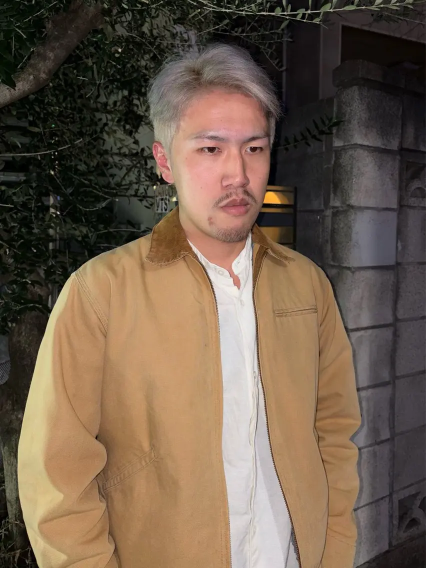 ショート カラー メンズ メンズブリーチ ブリーチ シルバー ホワイトシルバー ヘアカラー Konatsuメンズ /特殊ヘア/パーマのヘアスタイル
