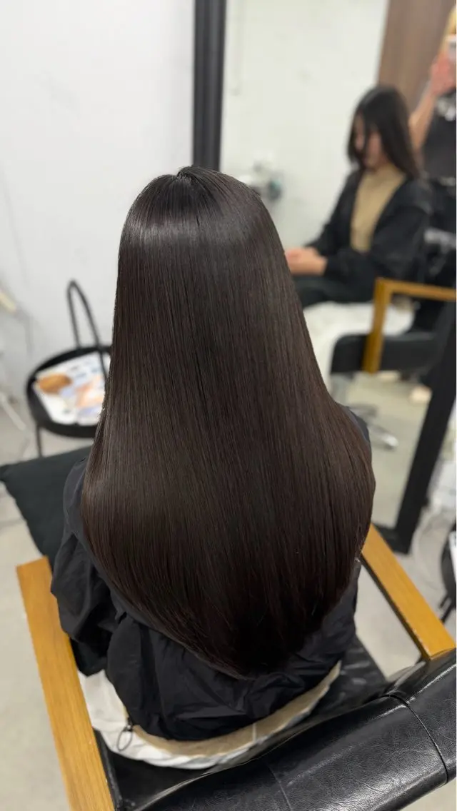 ロング 縮毛矯正 入江 桃花のヘアスタイル