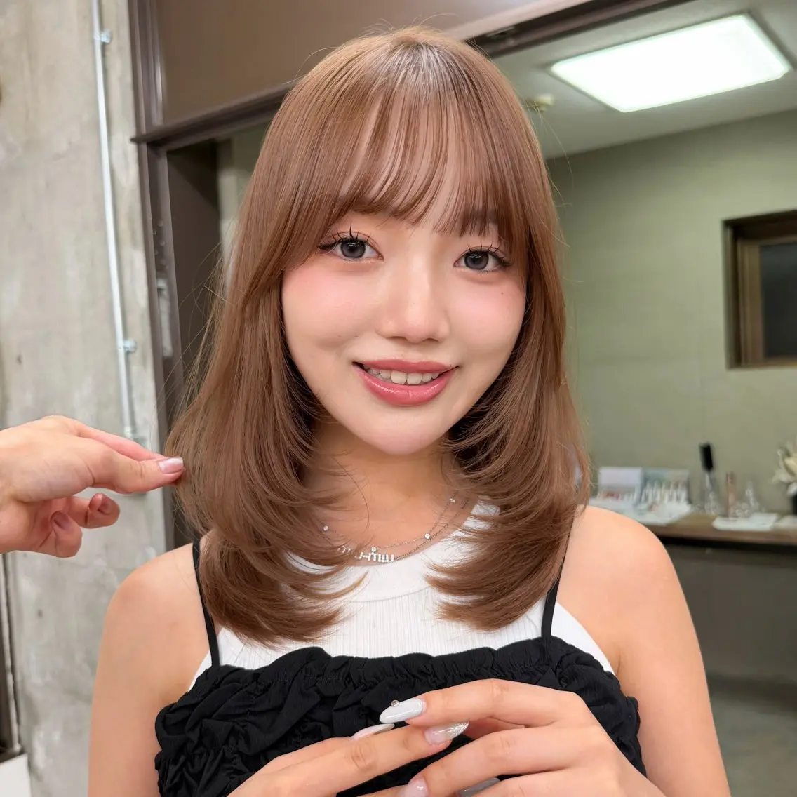 ミディアム カラー レイヤー🐑髪質改善 顔周りカット/みきとのヘアスタイル