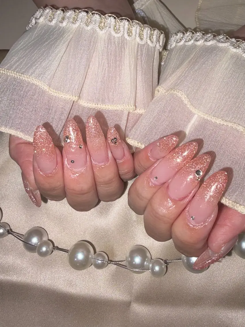 ハンドネイル/グラデーション(オフ込み)の写真
