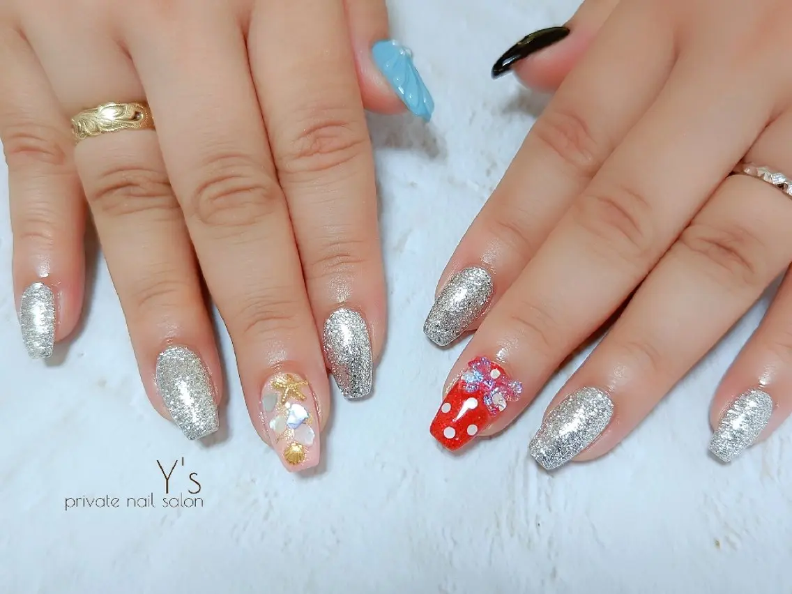 ネイル ハンドネイル YUMI NAGAI  のネイルデザイン