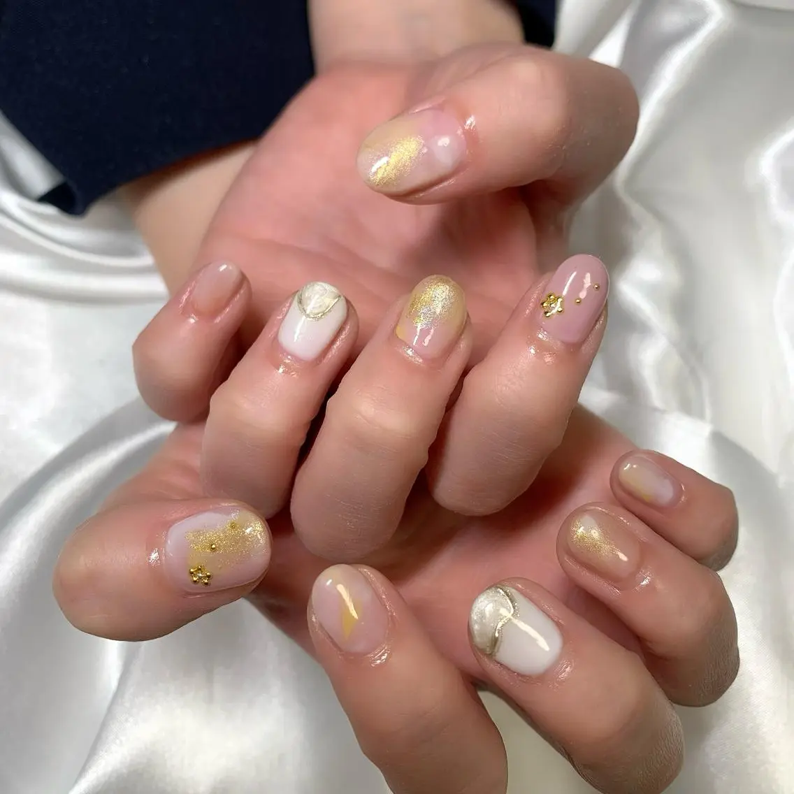 ネイル ニュアンスネイル Lucid Fleur Amiのネイルデザイン