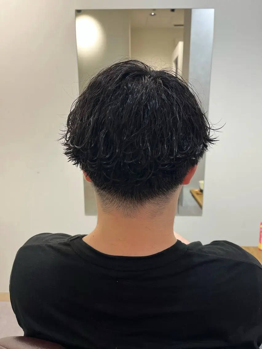 ショート パーマ メンズ カット パーマ 古谷 雄汰808naluのヘアスタイル