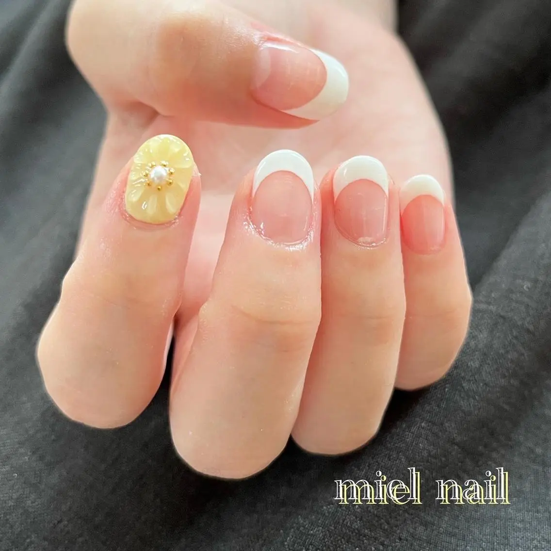 ネイル アートネイル フレンチネイル ジェルネイル miel nailのネイルデザイン