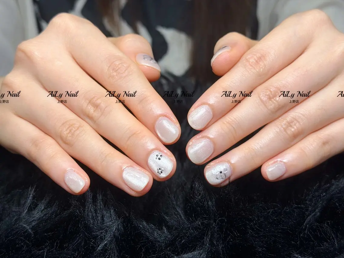 ネイル アートネイル ジェルネイル マグネットネイル ニュアンスネイル シンプルネイル ハンドネイル AiLy Nail 上野店のネイルデザイン