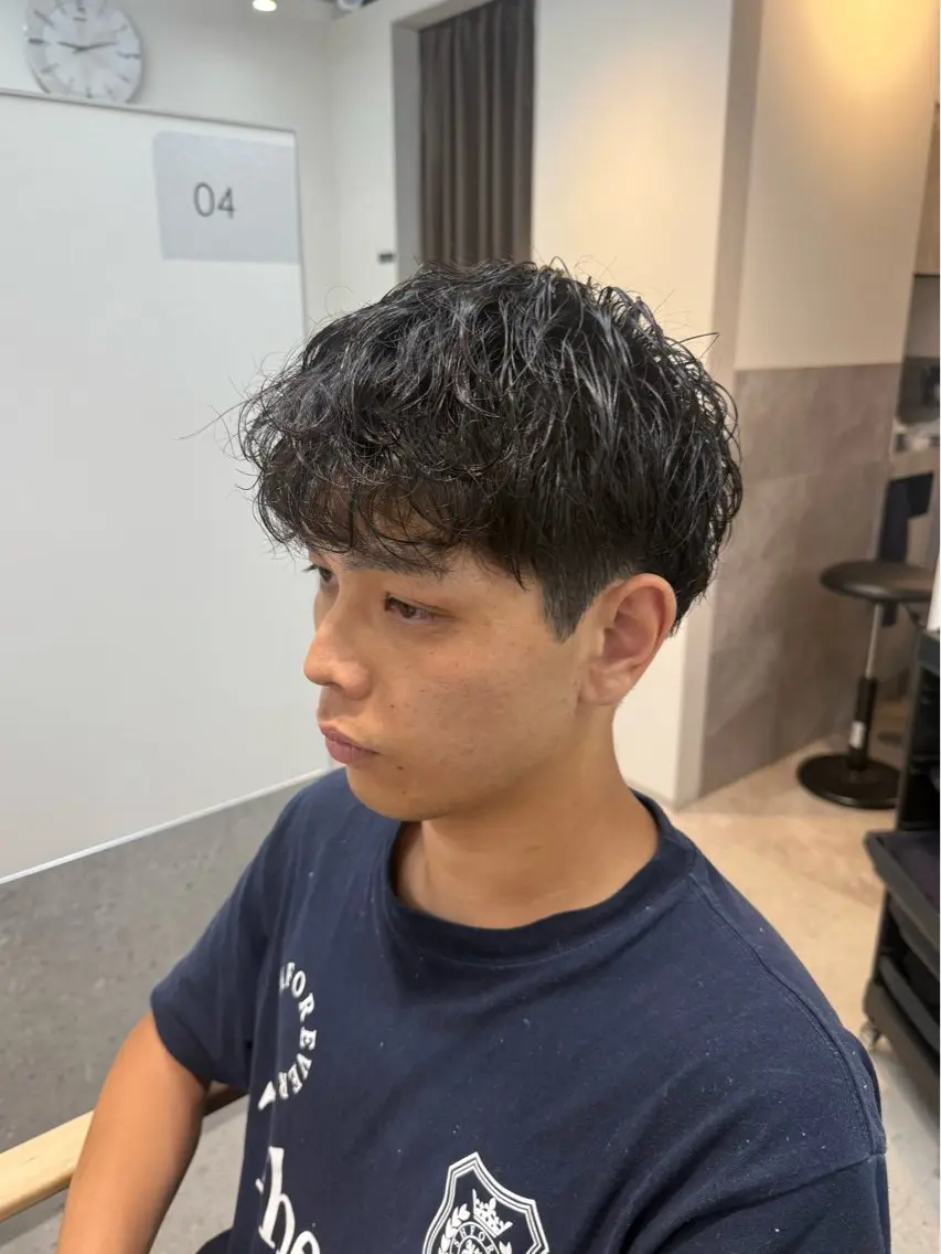 パーマ メンズ メンズパーマ スパイラルパーマ 川﨑 未稀のヘアスタイル