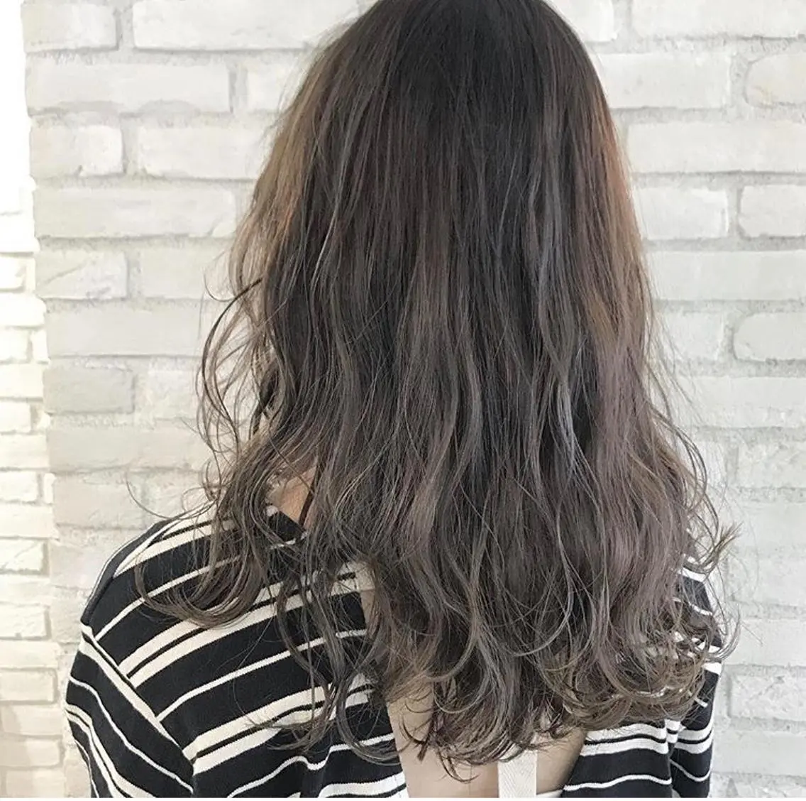 ロング 顔周りカット 伊 杏のヘアスタイル