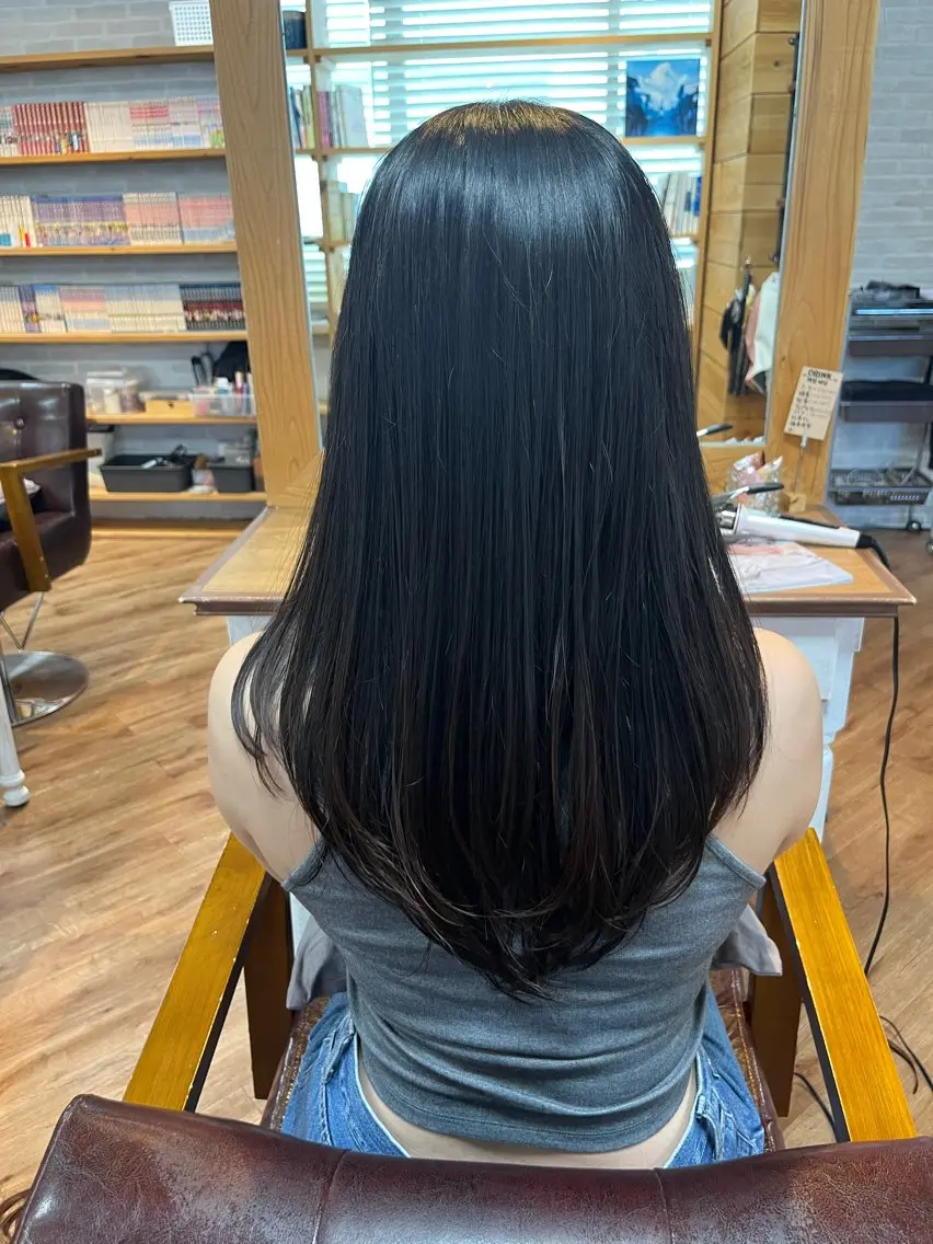 ロング レイヤーカット カット ヘアカラー トリートメント モモ/心斎橋/メンズ カット/似合わせのヘアスタイル