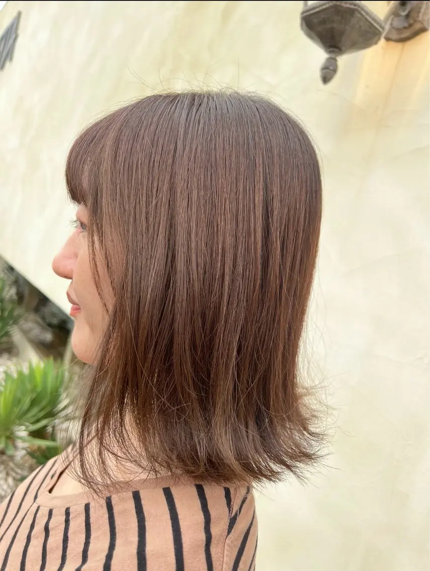 ミディアム カラー ヘアカラー 野沢 亜美のヘアスタイル