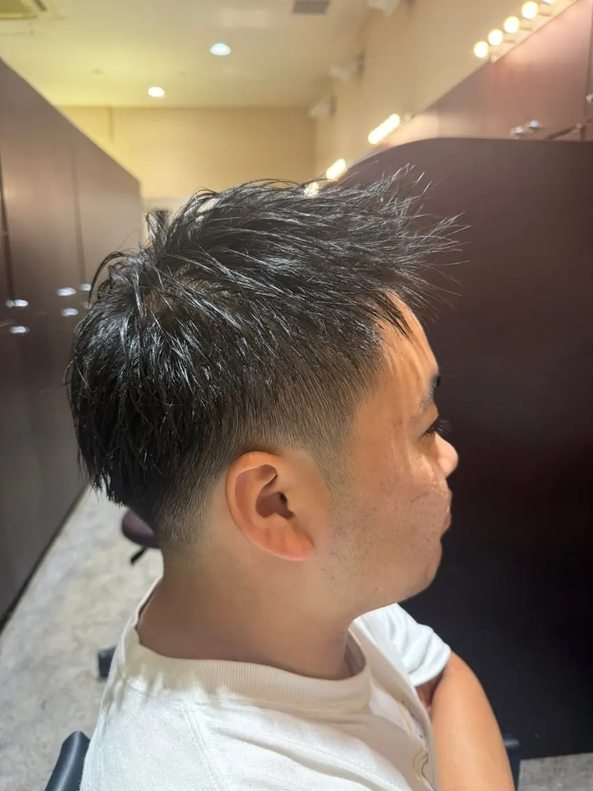 ショート メンズ カット メンズ専門🌙 Tomoyaのヘアスタイル