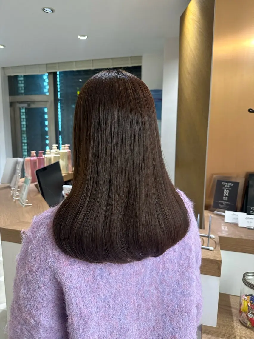 ロング カラー パーマ ヘアカラー 縮毛矯正 安丸 結夏のヘアスタイル
